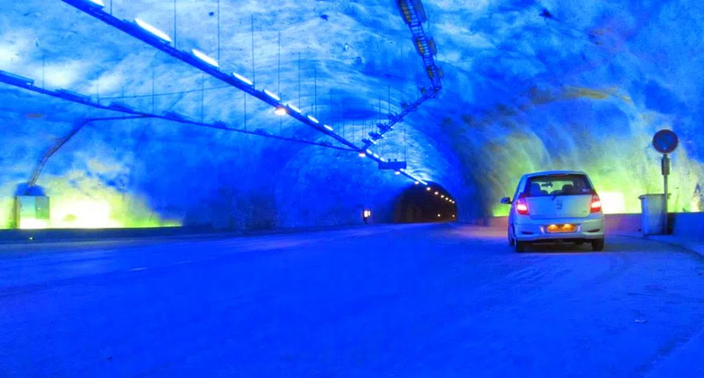 Пътуване през най-дългия тунел в света