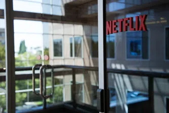 Netflix вече ще позволява свалянето на филми и сериали
