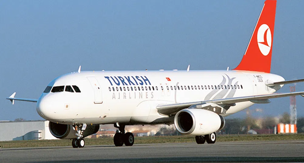 Самолет на Turkish Airlines кацна аварийно на Летище София