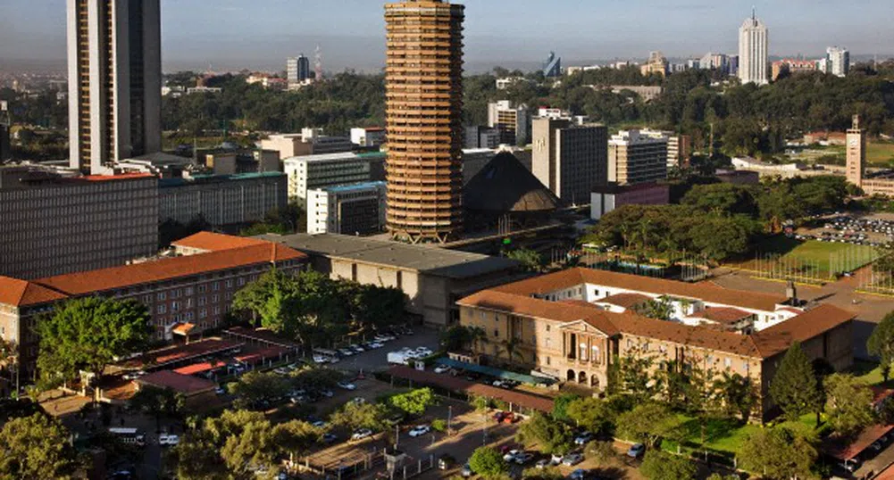 Стол в кенийския парламент струва колкото къща