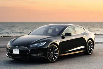 Акциите на Tesla поевтиняват със 70%?