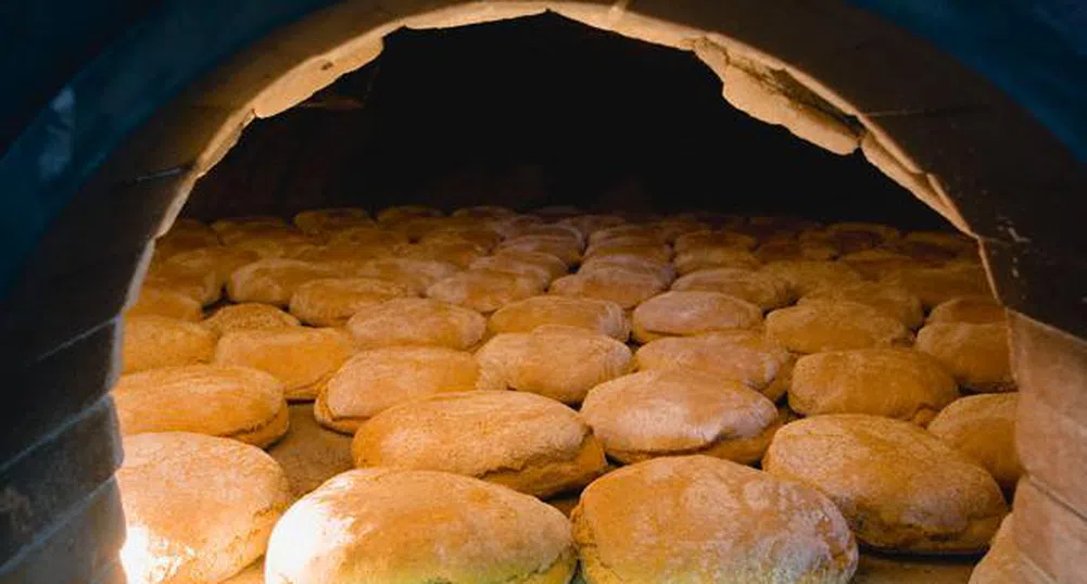 Пшеницата от реколта 2010 стига за хляб само за 90 дни