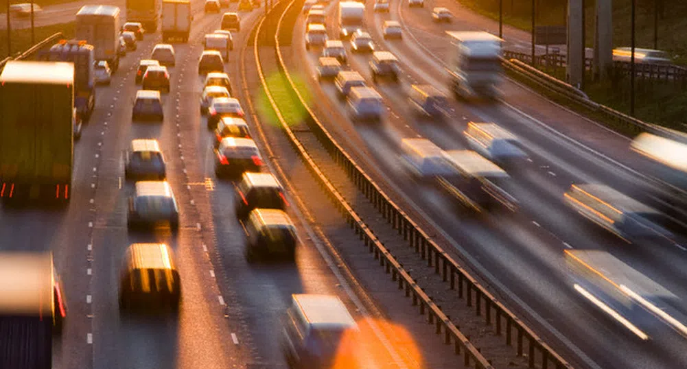 Вдигат разрешената скорост по магистралите?