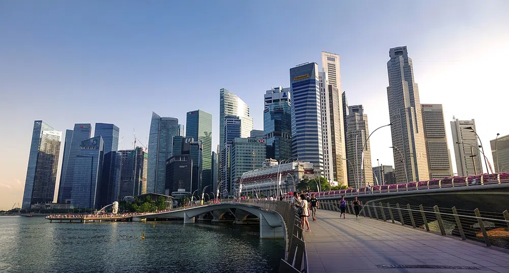 Сингапур се превръща в Швеция на Азия в безпаричните плащания
