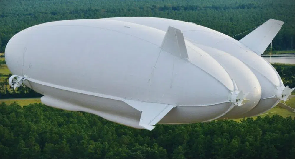 Най-големият самолет в света прилича на дупето на Ким Кардашиян