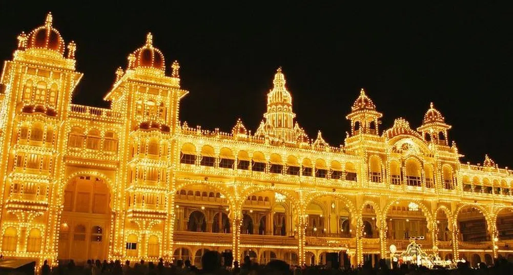 Мисор - един от най-великолепните индийски дворци