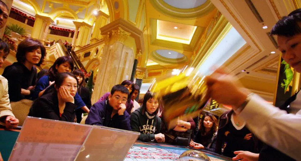 Китайските туристи харчат по над 1 000 долара на ден в чужбина