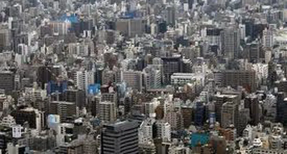 Силно земетресение разлюля сградите в Токио
