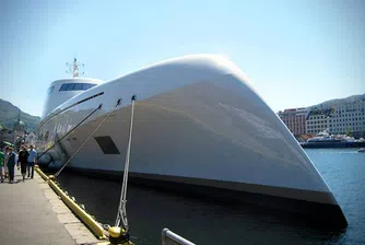 Романтично плаване с подводница за 284 хил. долара