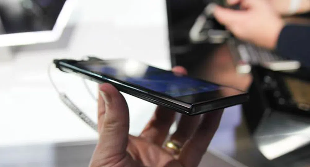 Новият телефон на LG – между мобилен и таблет