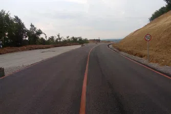 Възстановява се движението по път I-1(Е-79) край Монтана