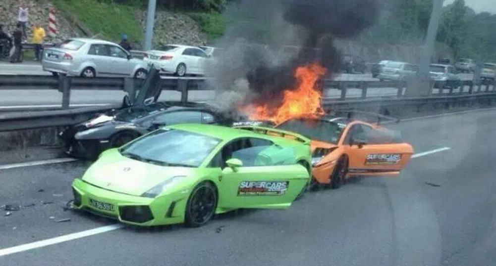 Катастрофа с три автомобила Lamborghini (видео)