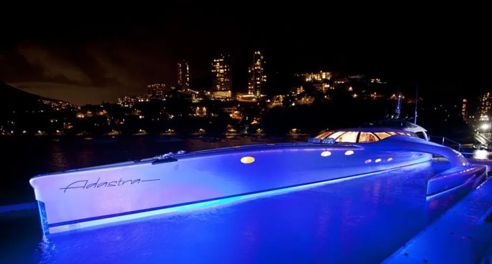 Милиардерска двойка си купи яхта за 23 млн. долара