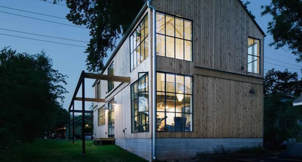 Как един архитект построи къщата на мечтите си за 175 000 долара