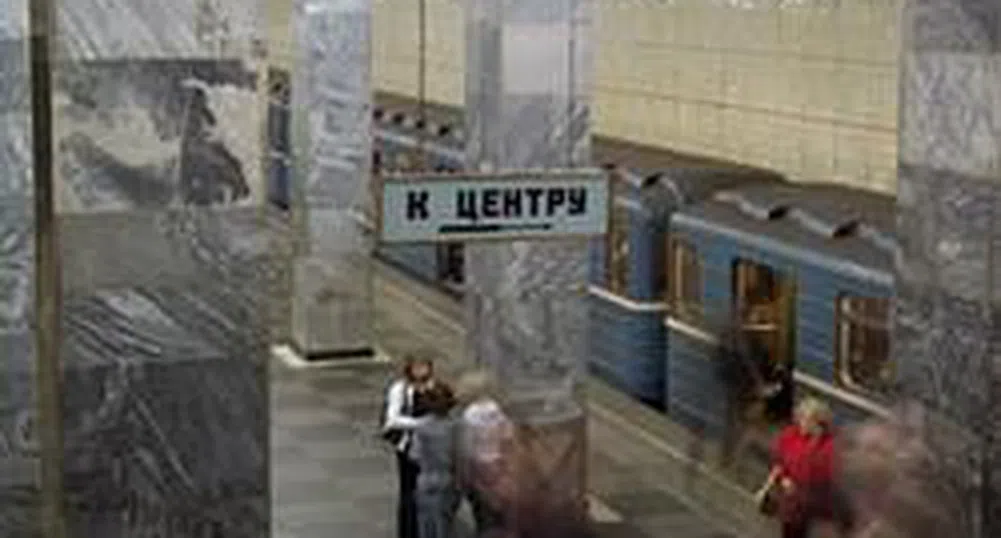 Десетки загинаха при взривове в метрото на Москва