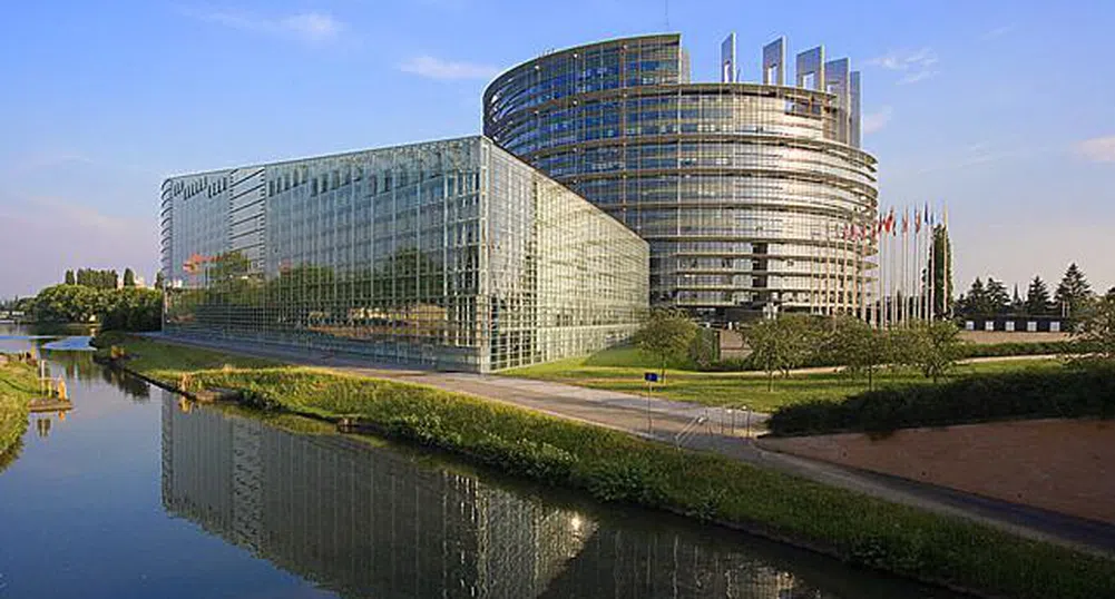 ЕС ще толерира до половин година бюджетните дефицити