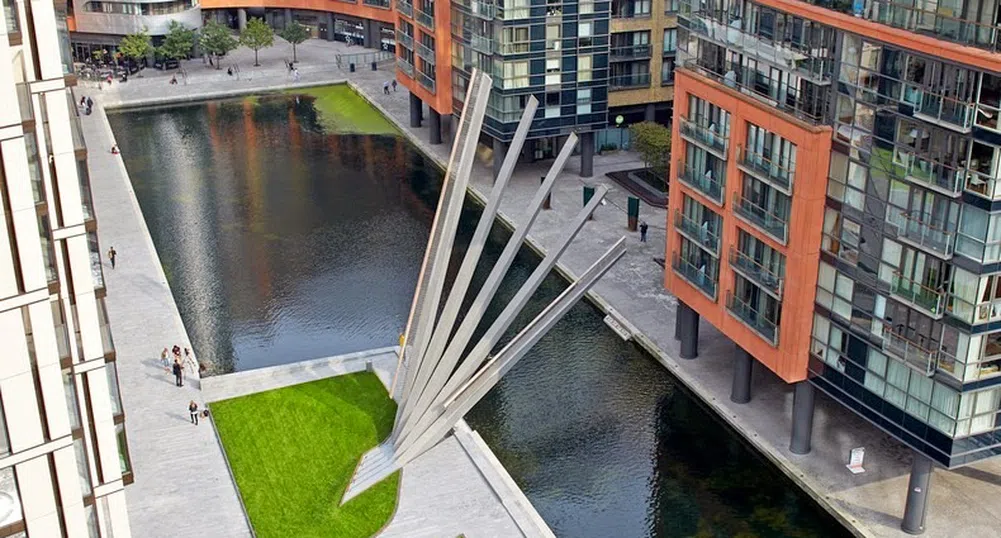 Построиха уникален мост ветрило в Лондон