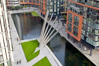 Построиха уникален мост ветрило в Лондон