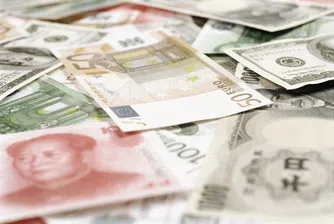 Еврото падна с 2% след вчерашното изявление на Марио Драги
