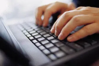 Децата търсят онлайн съдържание препоръчано от връстници