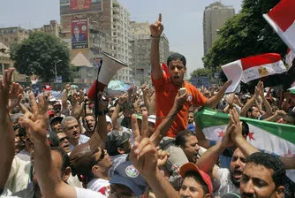 Египет потъна в хаос