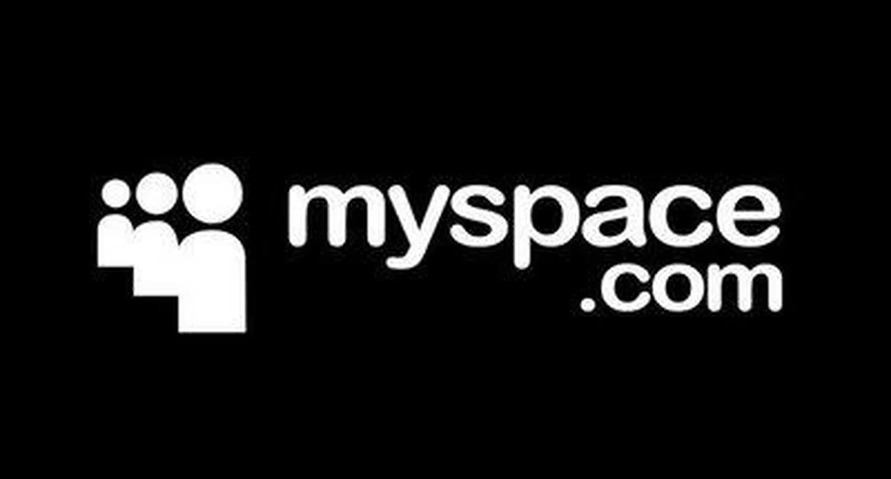 MySpace затваря десетки офиси