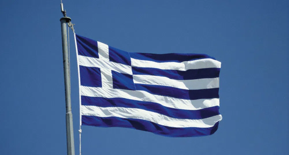 Гърците изтеглиха рекордните 8.6 млрд. евро