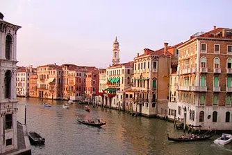Рим и Венеция с данък туризъм