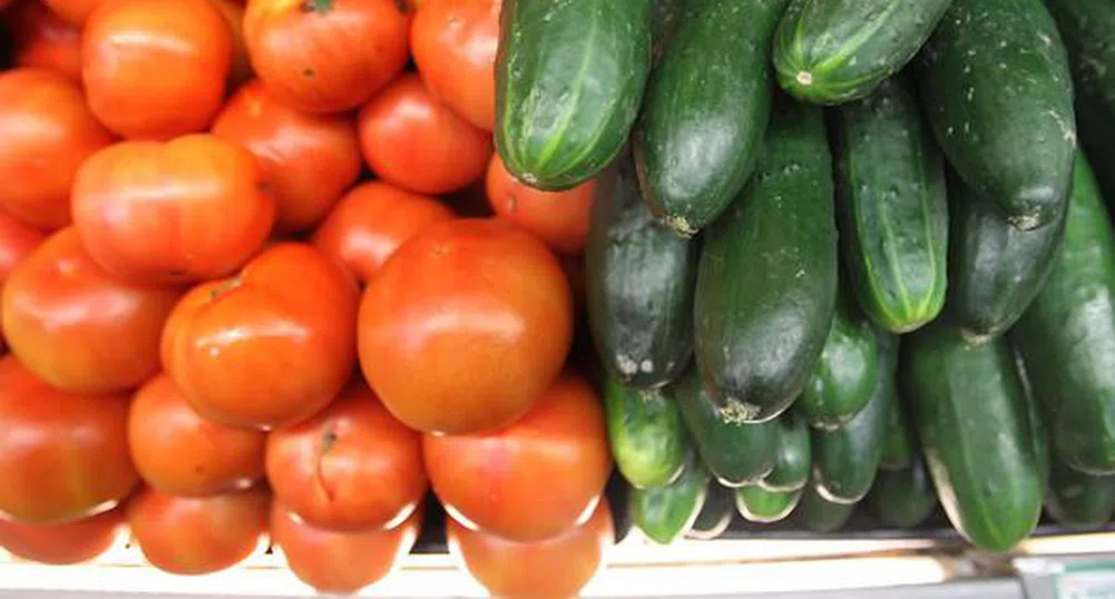 По-евтини краставици и домати