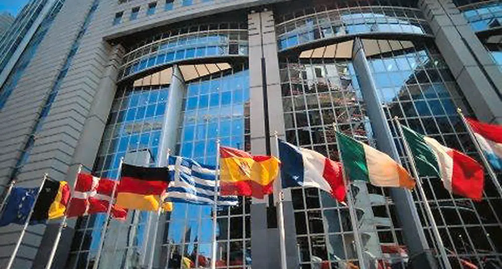 Брюксел даде 5 дни срок на Гърция за дълга