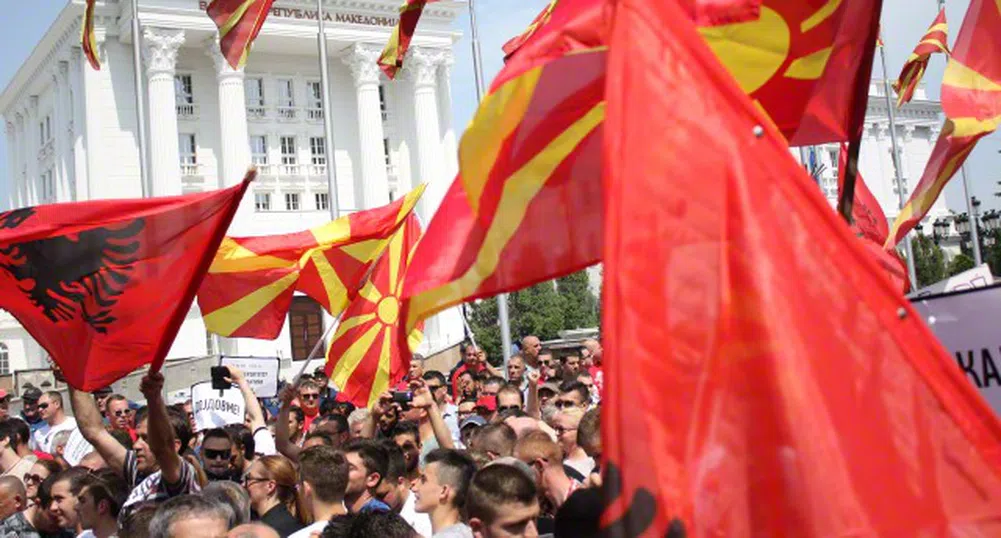 Македония със служебно правителство до 24 април