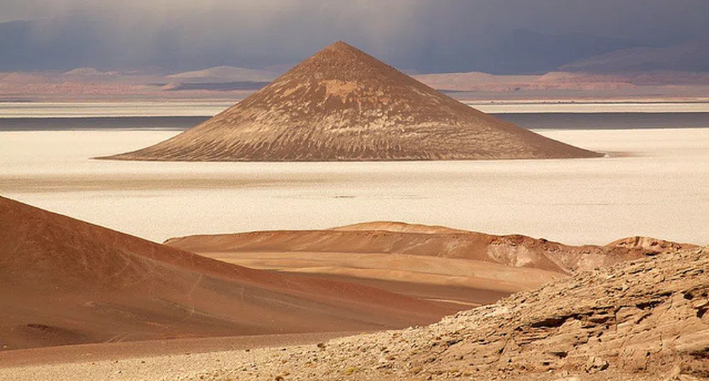 10 от най-красивите солни пустини в света