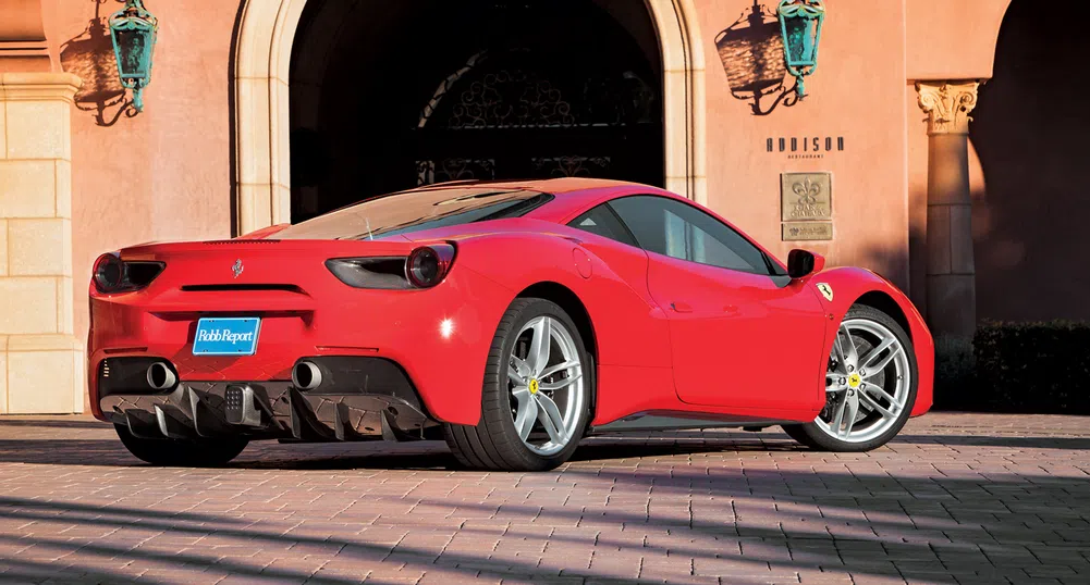 Ferrari планира да продава по 9000 коли до 2019 г.