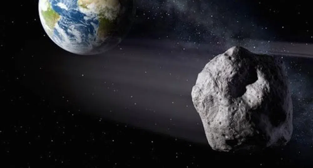 Потенциално опасен астероид ще приближи земята днес