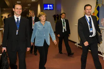 Меркел: Докато съм жива няма да има обща отговорност за дълга