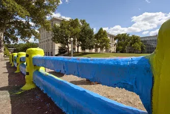 Ограда в щатски университет е най-изрисуваният обект в света