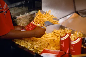 McDonald's искат монопол на пържените картофки в Лондон