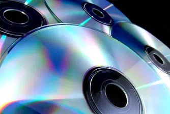 Почина бащата на CD-то