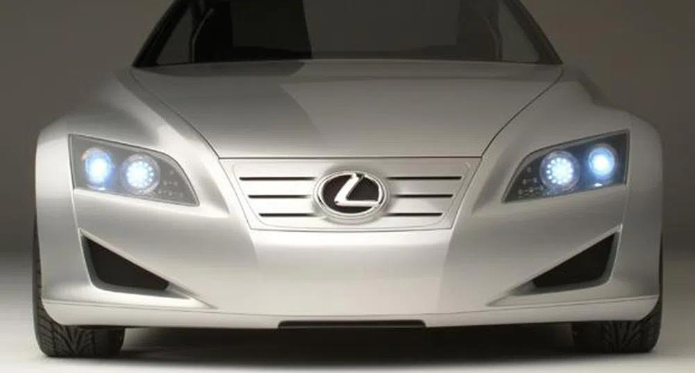 Lexus обмисля да предлага само хибридни модели в Европа