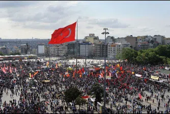 Още шест жертви на протестите в Турция, сред които и полицаи