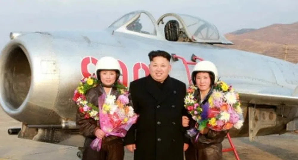 Вижте първите жени пилоти на изтребители в Северна Корея