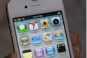 Стартира продажбата на iPhone 4 в Китай