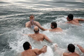 Небето "се отваря" на Богоявление