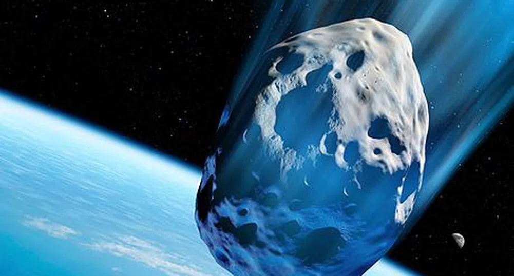 Астероид колкото футболен стадион преминава покрай Земята