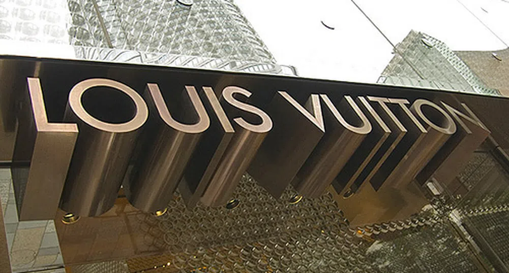 Шефът на Louis Vuitton: Държавите фалират, хората ще харчат