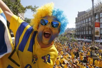 Най-екстравагантните фенове на Евро 2012