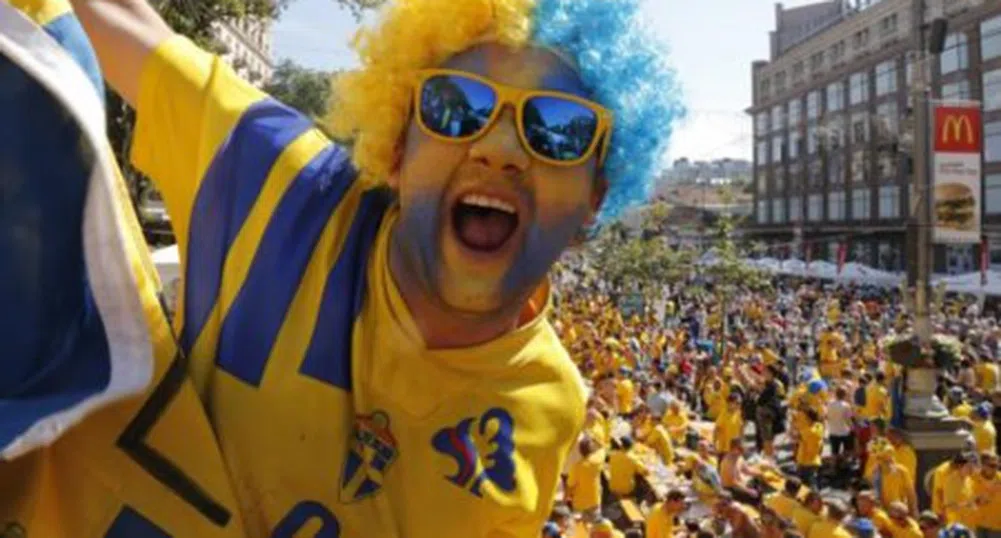 Най-екстравагантните фенове на Евро 2012