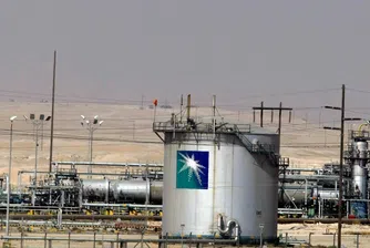 Саудитска Арабия намаля рекордно цената на петрола за Азия