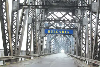 Правим още два моста на Дунав