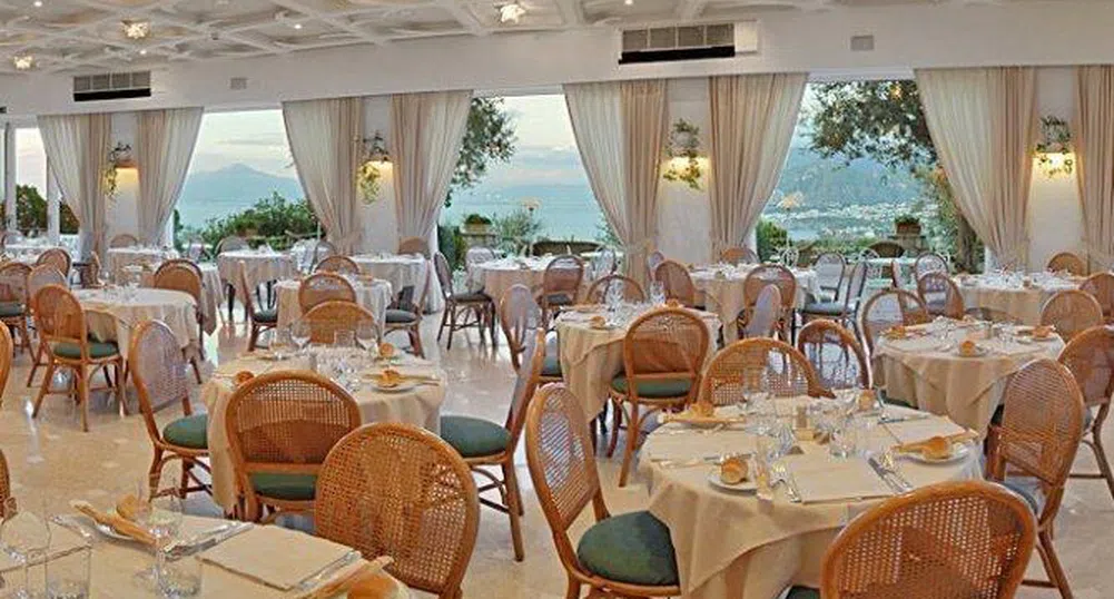 5000 ресторанта перат парите на италианската мафия